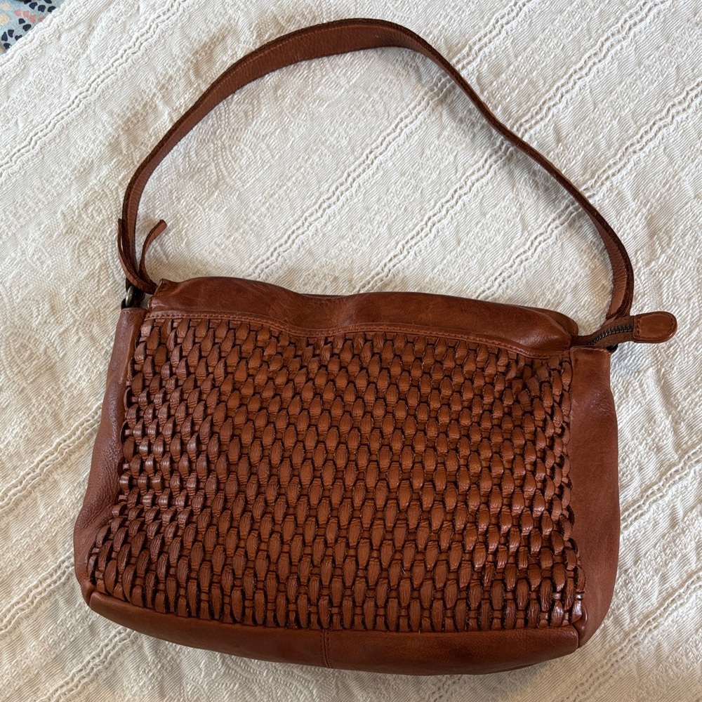 Woven Leather Shoulder Bag in Warm Brown
